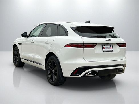 Used 2024 Jaguar F-PACE R-Dynamic S image 7