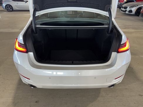 Certified 2025 BMW 330i Sedan image 13