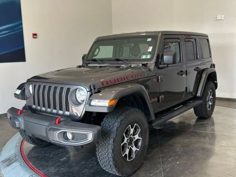 Used 2019 Jeep Wrangler Unlimited Rubicon w/ Cold Weather Group AWD/4WD image 2