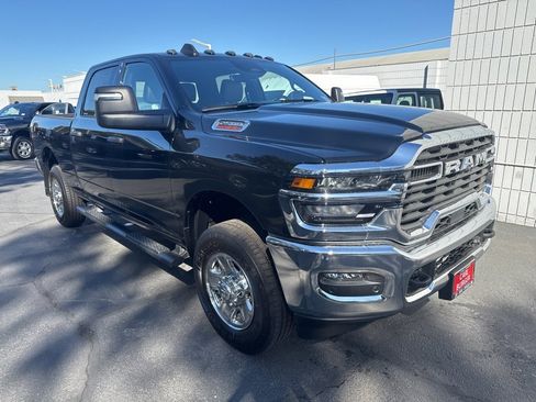 New 2025 RAM 2500 Tradesman image 3