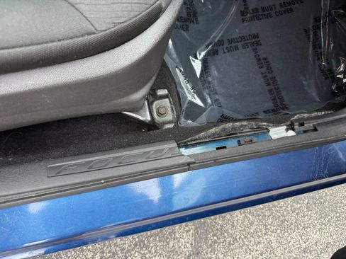 Used 2009 Ford Focus SE FWD image 28