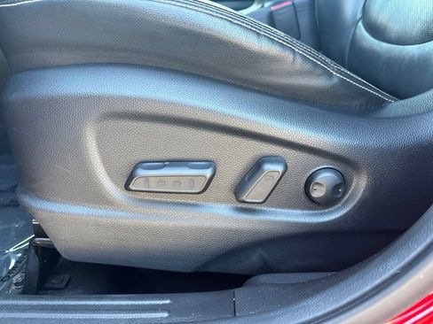 Used 2015 Kia Soul + w/ Primo Package FWD image 18