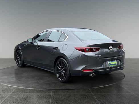Used 2024 MAZDA MAZDA3 s FWD image 7