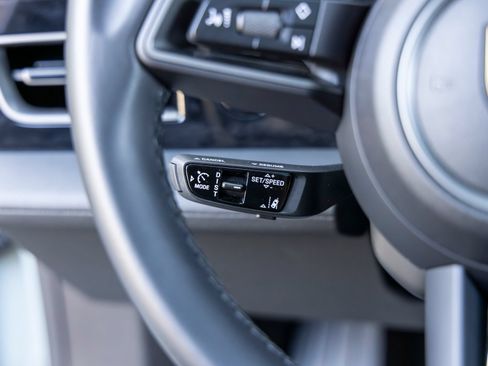 Certified 2025 Porsche Taycan RWD image 36