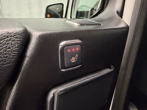 Used 2017 Mercedes-Benz G 550 image 25