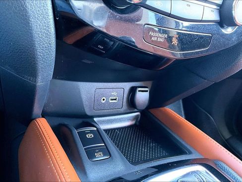 Used 2019 Nissan Rogue SL w/ Premium Package AWD/4WD image 15