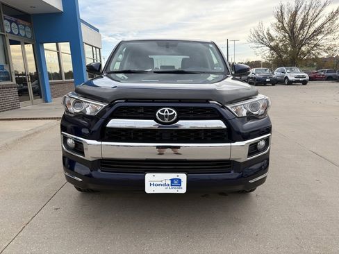 Used 2019 Toyota 4Runner Limited image 2