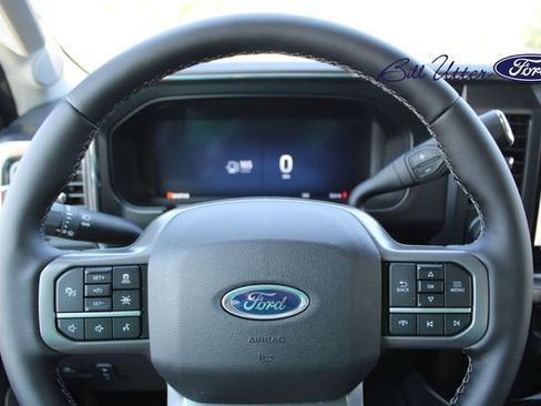 New 2026 Ford F250 Lariat w/ Black Appearance Package image 18