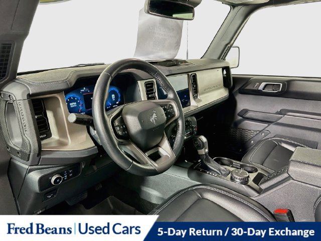 Used 2025 Ford Bronco Outer Banks w/ Black Appearance Package AWD/4WD image 13