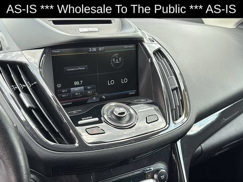 Used 2014 Ford Escape Titanium FWD image 19
