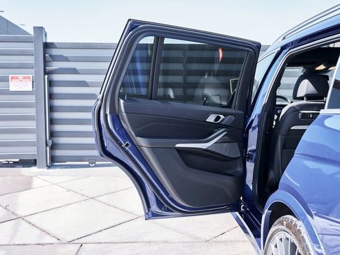 Used 2026 BMW ALPINA XB7 ALPINA XB7 image 31