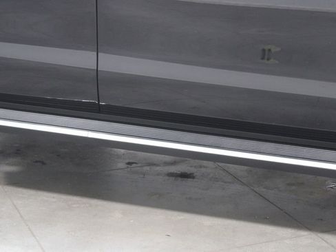 Used 2022 Ford Expedition Limited AWD/4WD image 13