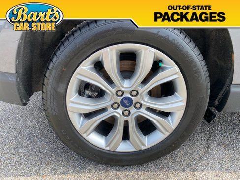 Used 2022 Ford Edge Titanium AWD/4WD image 7