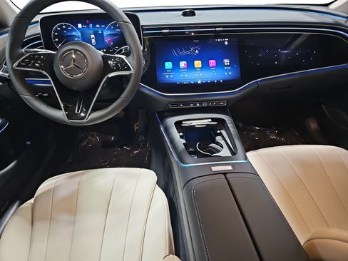 New 2026 Mercedes-Benz E 450 4MATIC Sedan image 9