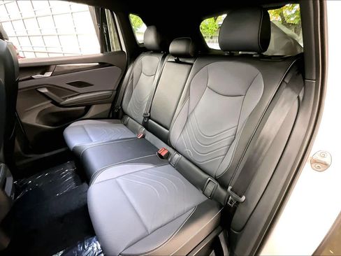 New 2026 Volkswagen Tiguan SE R-Line image 12