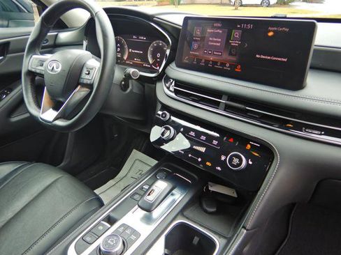 Used 2023 INFINITI QX60 Luxe image 2