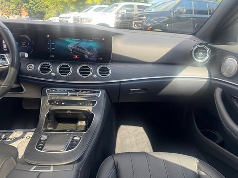 Used 2023 Mercedes-Benz E 350 4MATIC Sedan image 22
