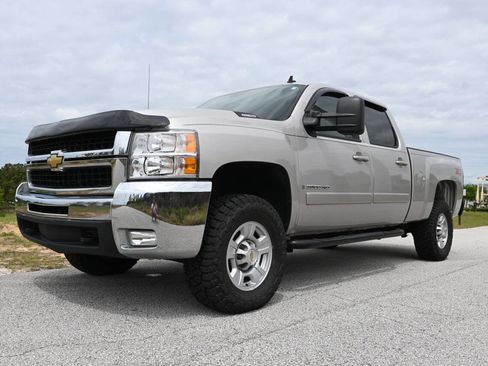 Used 2008 Chevrolet Silverado 2500 LTZ w/ Safety Package image 12