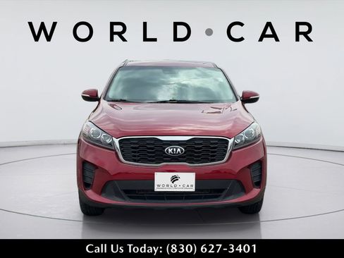 Used 2020 Kia Sorento LX FWD image 8