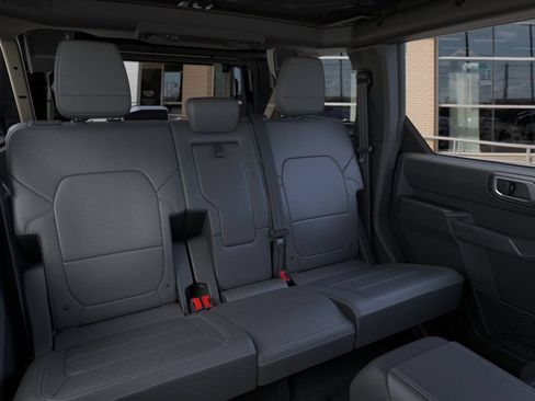 New 2026 Ford Bronco Outer Banks AWD/4WD image 12