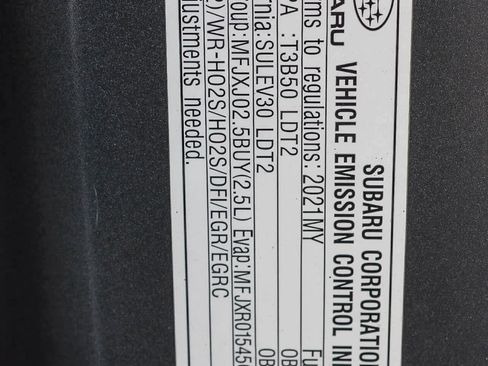 Used 2021 Subaru Forester Premium AWD/4WD image 27