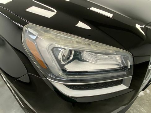 Used 2016 GMC Acadia Denali AWD/4WD image 10