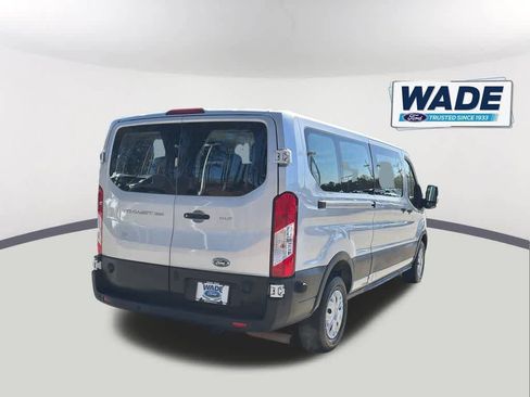 Used 2024 Ford Transit 350 XLT image 5