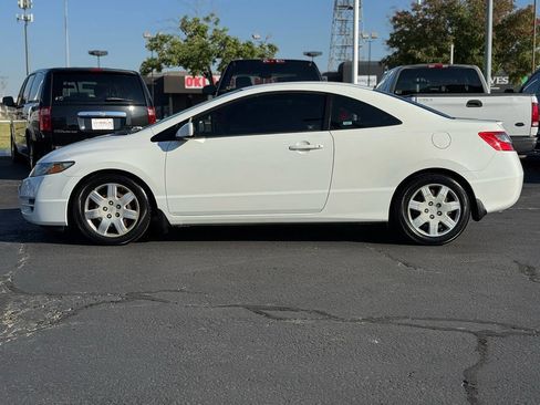 Used 2009 Honda Civic LX image 8
