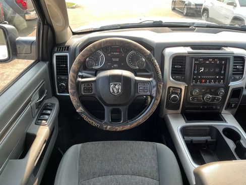 Used 2018 RAM 1500 Big Horn RWD image 11