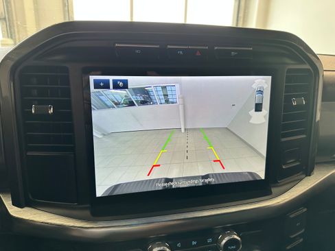 Used 2023 Ford F150 Lariat w/ Equipment Group 502A High image 22