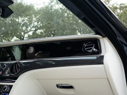 Used 2023 Rolls-Royce Ghost Black Badge w/ Black Badge Ghost Package image 58