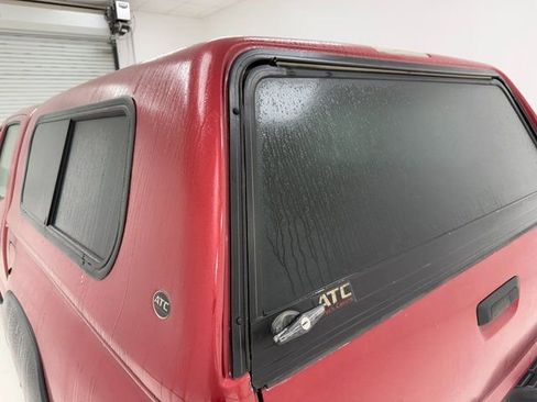 Used 2009 Toyota Tacoma PreRunner image 17