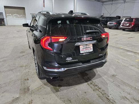 Used 2019 GMC Terrain Denali w/ Advanced Safety Package AWD/4WD image 8