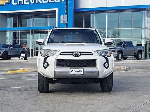 Used 2020 Toyota 4Runner TRD Off-Road Premium w/ Moonroof Package AWD/4WD image 3