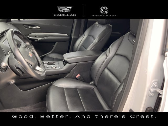Used 2022 Cadillac XT4 Premium Luxury w/ Technology Package FWD image 24