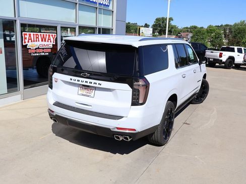New 2026 Chevrolet Suburban High Country AWD/4WD image 54
