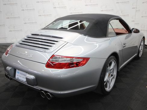 Used 2006 Porsche 911 Carrera S RWD image 6