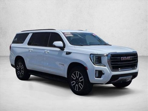 Used 2022 GMC Yukon XL AT4 AWD/4WD image 2