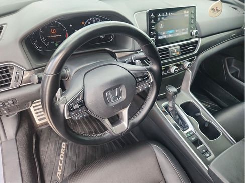 Used 2022 Honda Accord Sport image 10