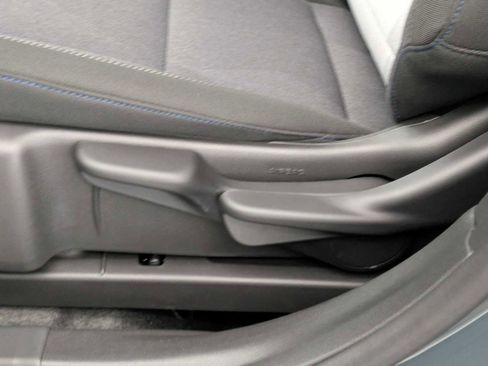 New 2026 Chevrolet Trax LS w/ LS Convenience Package FWD image 17