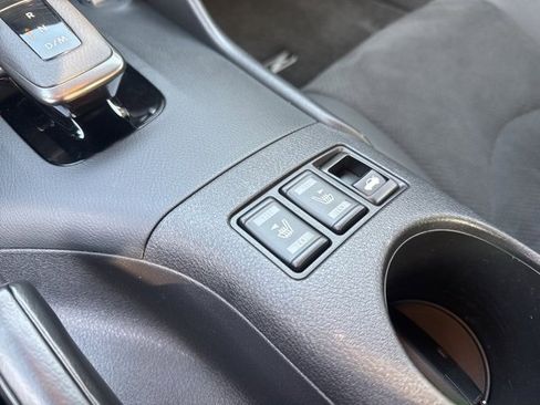 Used 2024 Nissan Z Performance w/ Floor Mat Package image 26