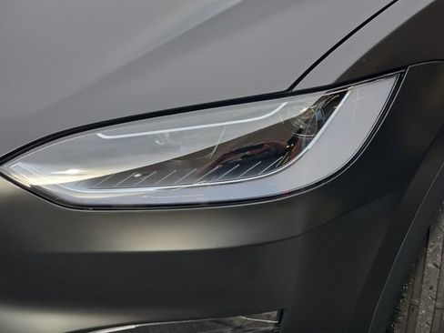 Used 2026 Tesla Model X Plaid AWD/4WD image 35