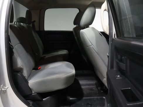 Used 2014 RAM 3500 Tradesman w/ Popular Equipment Group image 20