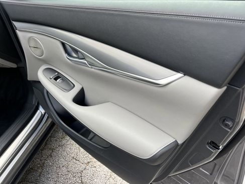 Certified 2025 INFINITI QX50 Luxe AWD/4WD image 12