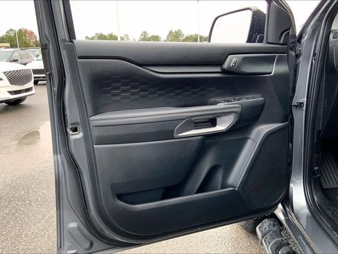 Certified 2024 Ford Ranger XLT w/ Equipment Group 301A High image 20