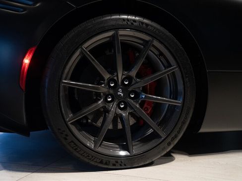 Used 2021 Ferrari SF90 Stradale AWD/4WD image 11