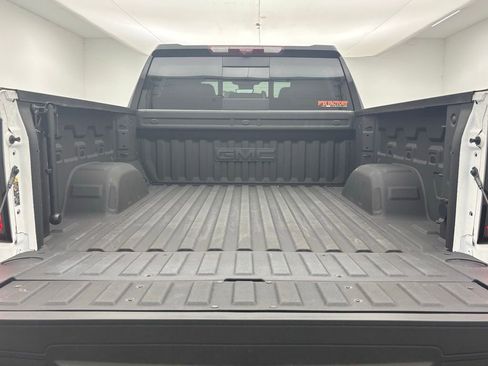 New 2025 GMC Sierra 1500 AT4 w/ AT4 Premium Package image 10