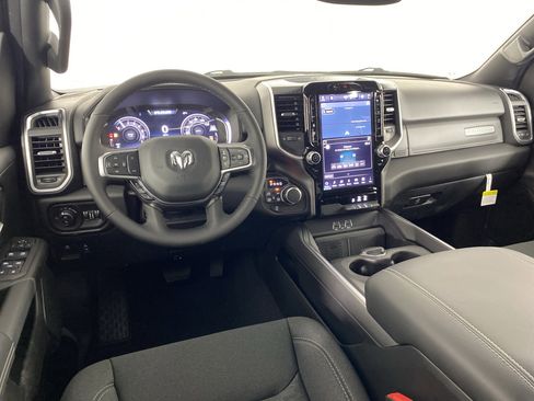 New 2026 RAM 1500 Big Horn AWD/4WD image 16