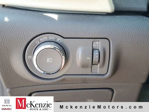 Used 2013 Buick Verano Convenience FWD image 22