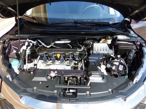 Used 2021 Honda HR-V EX image 16